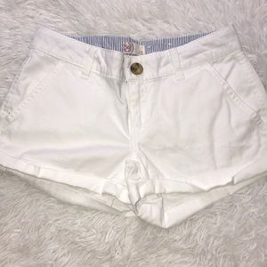 🌟WHITE SHORTIES🌟